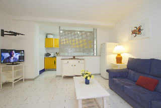 Room
 di Guinate Club