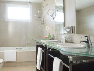 Room
 di NH Canciller Ayala