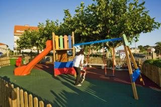 Sports and Entertainment
 di Oca Vermar