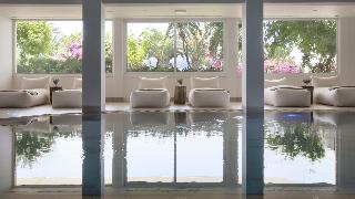 Pool
 di Alion Beach