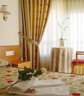 Room
 di Cabo Festiñanza