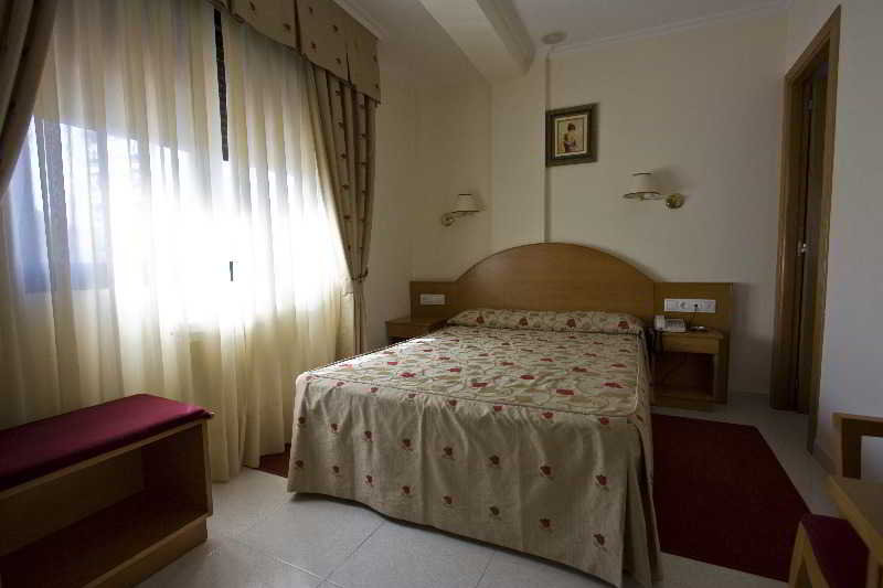 Room
 di Cabo Festiñanza