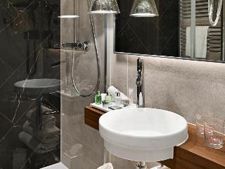 NH Collection Amsterdam Flower Market, Amsterdam and vicinity