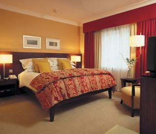 Room
 di The Chelsea Harbour Hotel