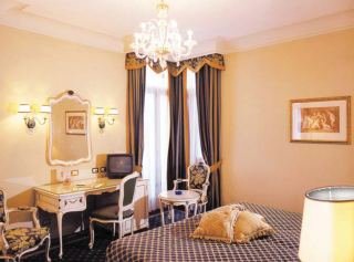 Room
 di Antiche Figure