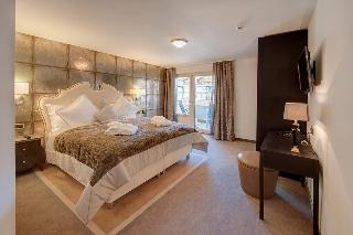 Room Room
