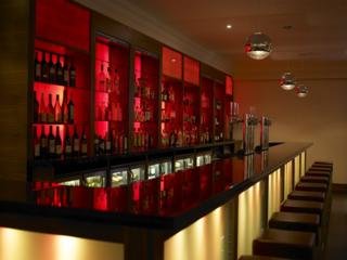 Bar
 di Renaissance London Heathrow