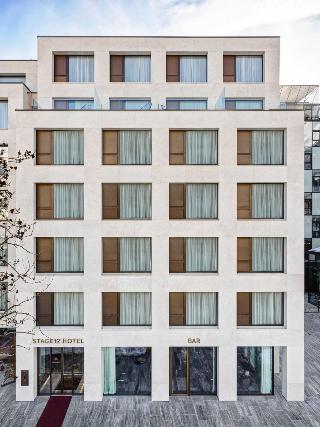 Stage 12 Hotel By Penz