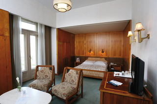 Room thumbnail 60