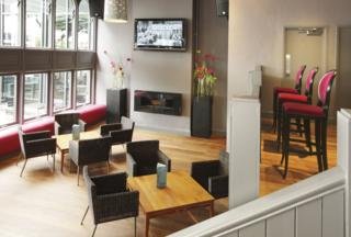 Bar
 di The Bristol Hotel 