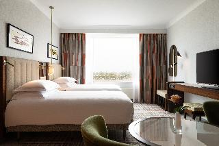 Hilton Amsterdam, Amsterdam and vicinity