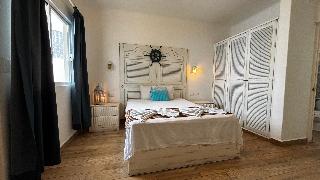 Room Room