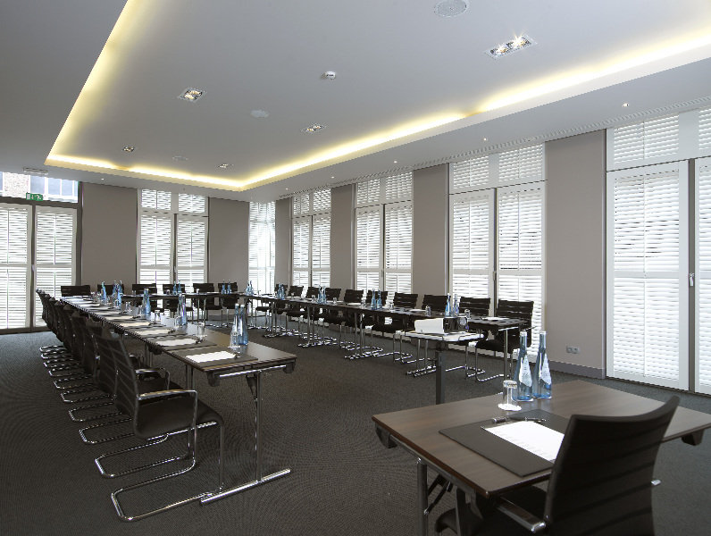 Conferences
 di Martin's Klooster