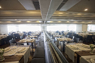 Restaurant
 di Carris Almirante