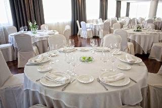 Restaurant
 di Carris Almirante