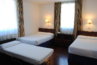 Room
 di Zarauz