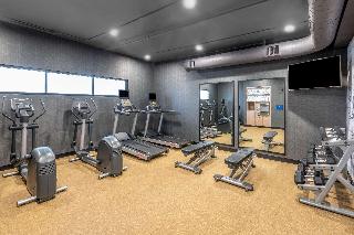 DoubleTree by Hilton Denver Cherry Creek photo 1