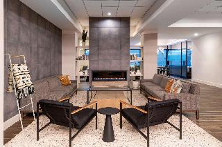 DoubleTree by Hilton Denver Cherry Creek photo 2