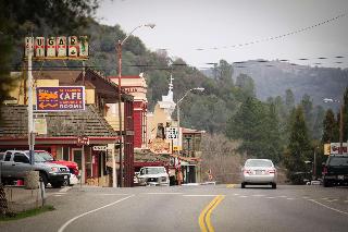 Best Western Plus Yosemite Way Station Motel