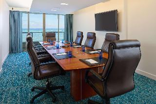 OUTRIGGER Reef Waikiki Beach Resort photo 3