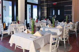 Ocean Five Hotel & Studios