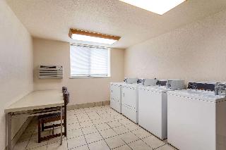 Super 8 by Wyndham Cheyenne WY