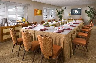 Tropicana Las Vegas - A Doubletree Closed photo 9