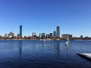 Holiday Inn Express & Suites Boston - Cambridge