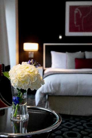 Luxury Room 1 King