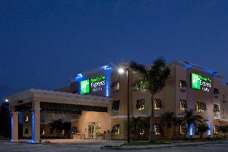 Fairfield Inn & Suites Marathon Florida Keys