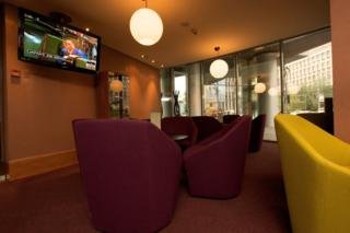 Bar
 di Howard Johnson Grand Plaza