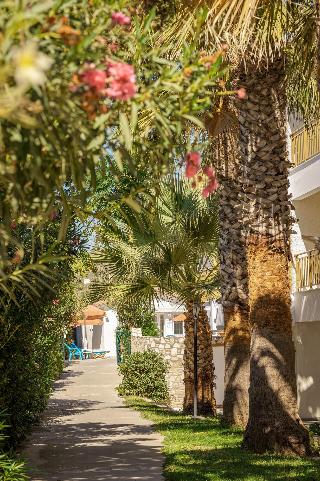Hydrele Beach Hotel and Village