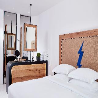 Room Room