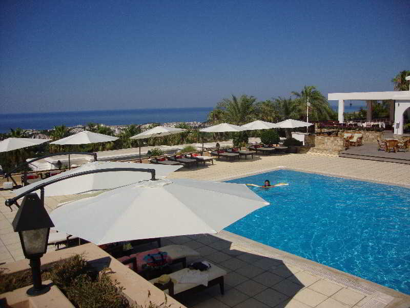 Pool
 di Onar Village