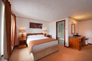 Priory Hotel