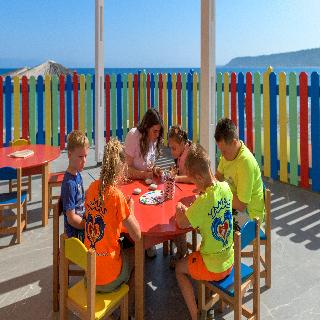 Avra Beach Resort