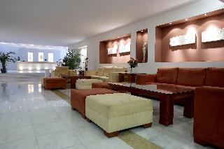Avra Beach Resort