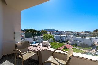Avra Beach Resort
