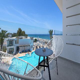 Avra Beach Resort