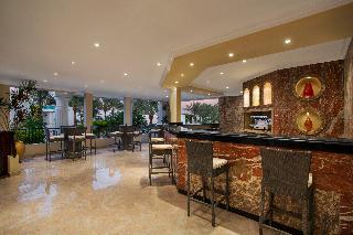 Bar
 di Sultan Gardens