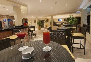 Bar
 di Sultan Gardens