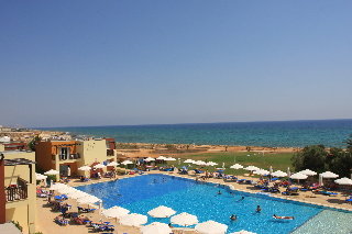 Pool
 di Panas Holiday Village