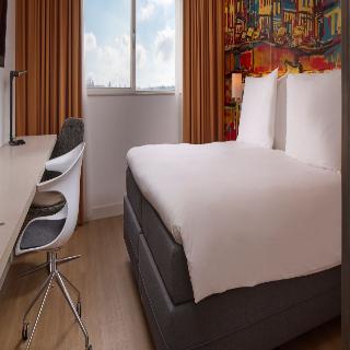 Room Room
