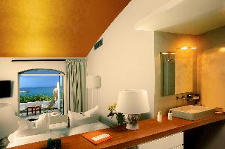 Room Room