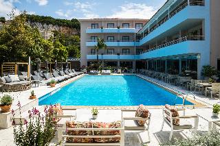 La Piscine Art Hotel
