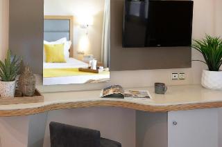 Room Room