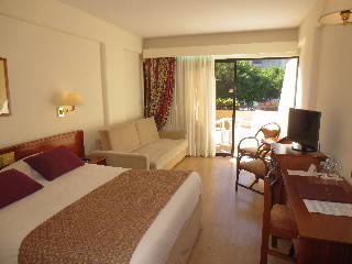 Room
 di Kapetanios Odyssia