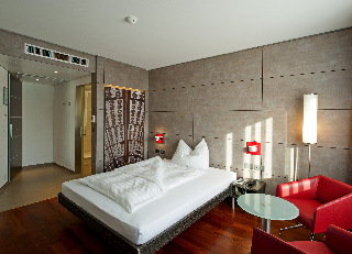 Room
 di Sternen-Oerlikon