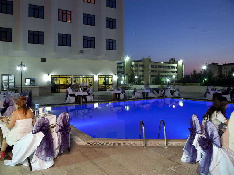 Pool
 di Dedeman Diyarbakir