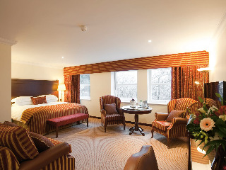 Room
 di Norwood Hall